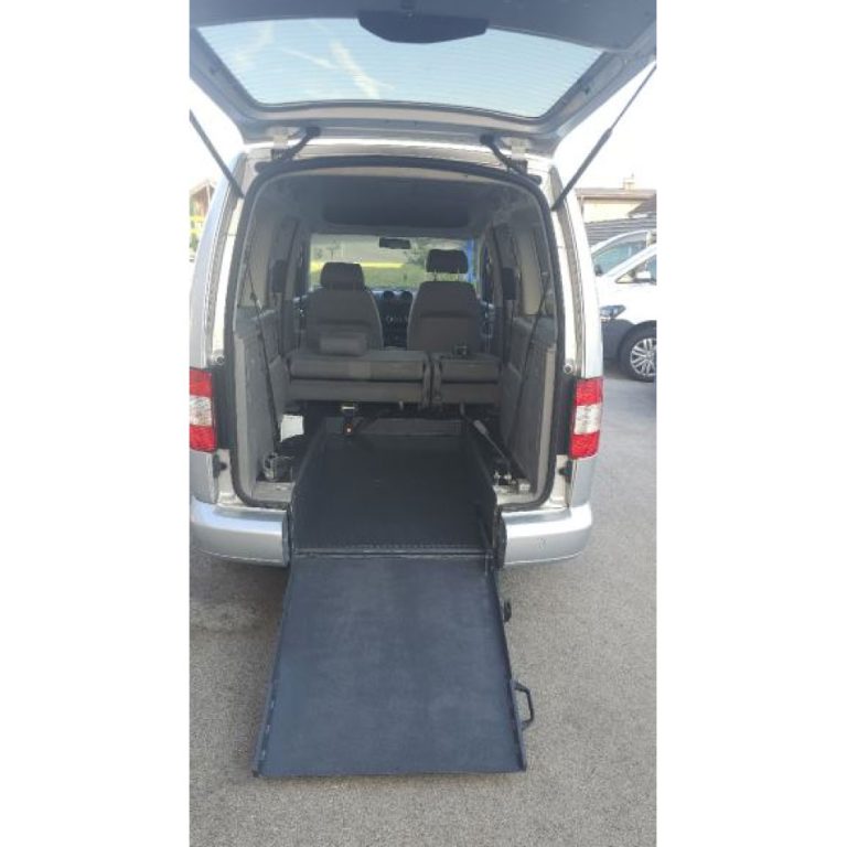 VW Caddy 1.9 rampa