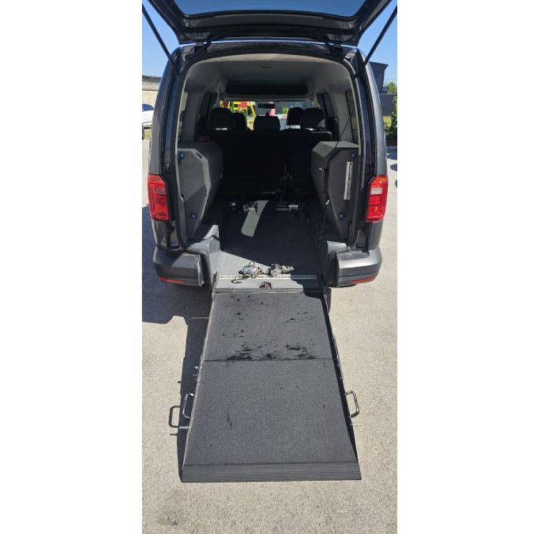 VW Caddy 1,4 TGI PLIN CNG sa rampom za prijevoz osoba sa invaliditetom